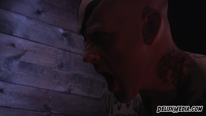 FeedThegods032.jpg