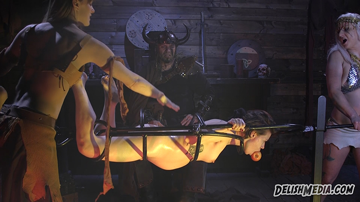 FeedThegods035.jpg